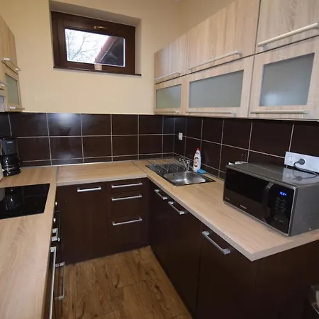 Bakonyi Mesekastely 3*