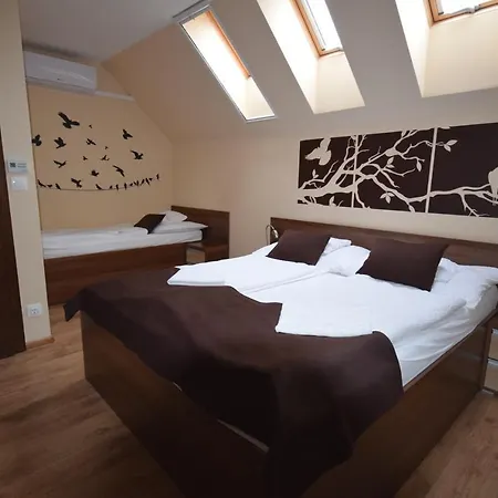 Bakonyi Mesekastely Olaszfalu