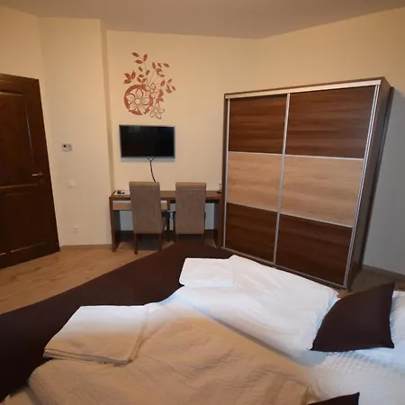 Bakonyi Mesekastely Olaszfalu