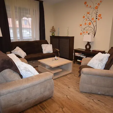 ホテル Bakonyi Mesekastely 3*