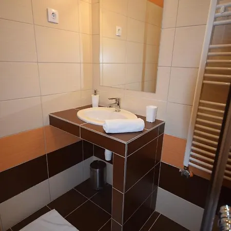 ホテル Bakonyi Mesekastely Olaszfalu