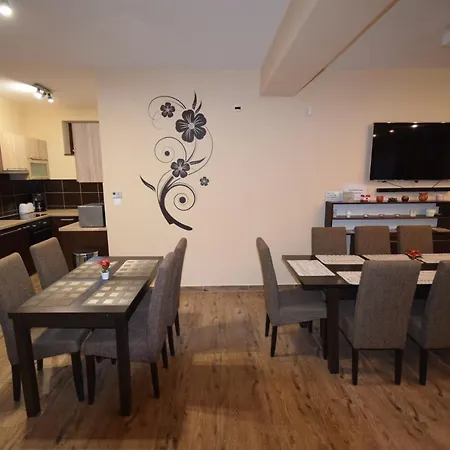 Bakonyi Mesekastely ホテル 3*