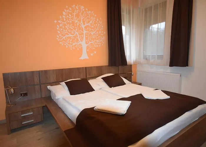 Hotell Bakonyi Mesekastely 3*