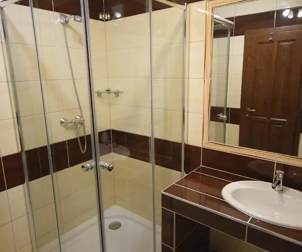Bakonyi Mesekastely Hotell Olaszfalu