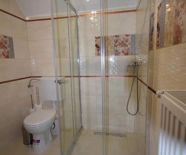 Bakonyi Mesekastely 3*