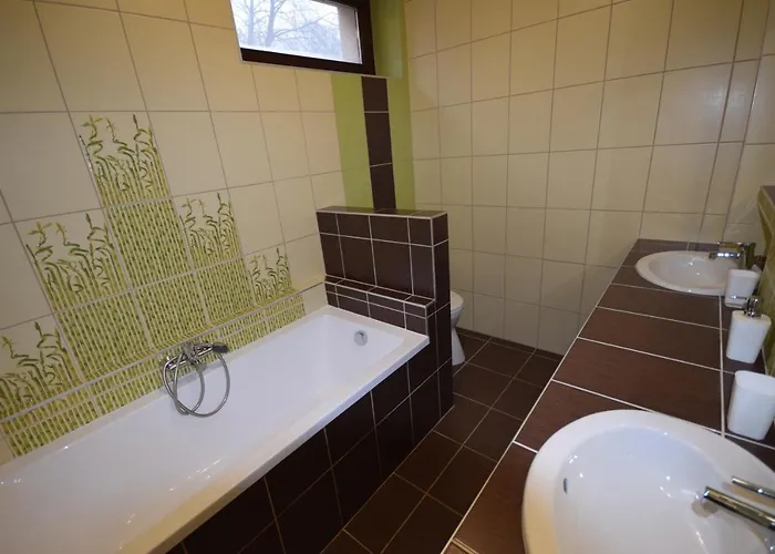 Hotell Bakonyi Mesekastely