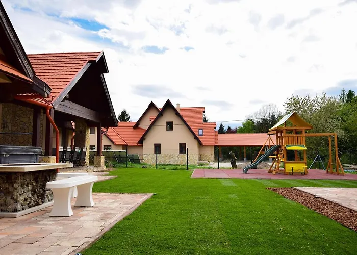 Hotel Bakonyi Mesekastely 3*