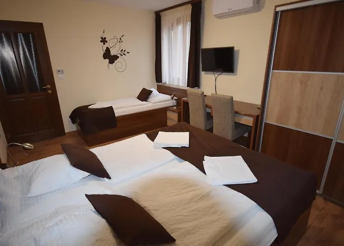 Bakonyi Mesekastely 3* Olaszfalu