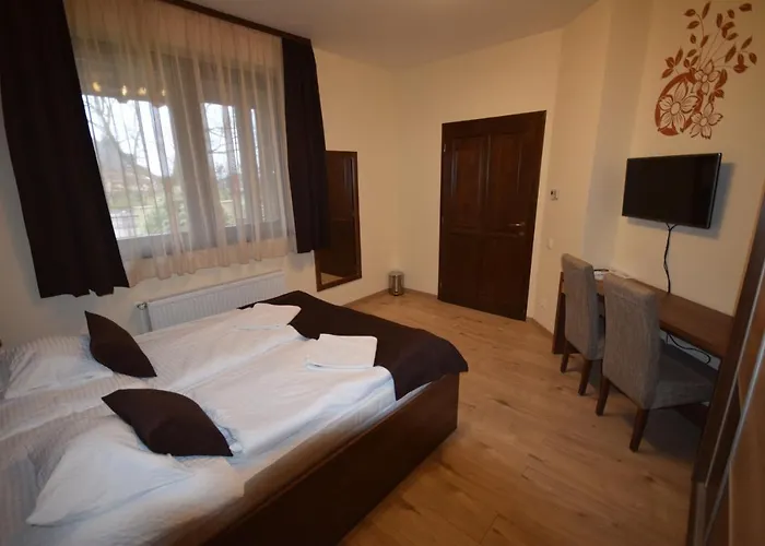 Hotel Bakonyi Mesekastely