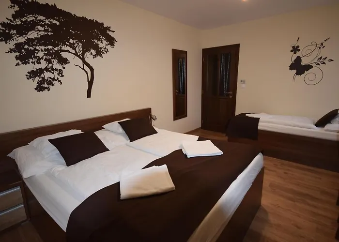 Bakonyi Mesekastely Hotel 3*