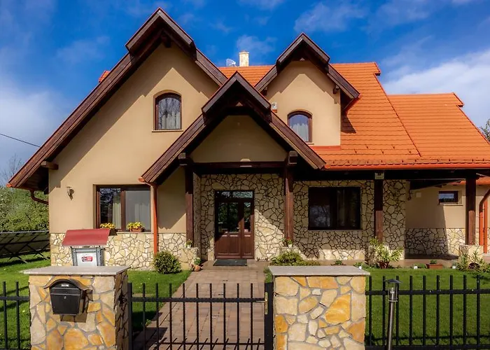 Bakonyi Mesekastely Hotel 3*